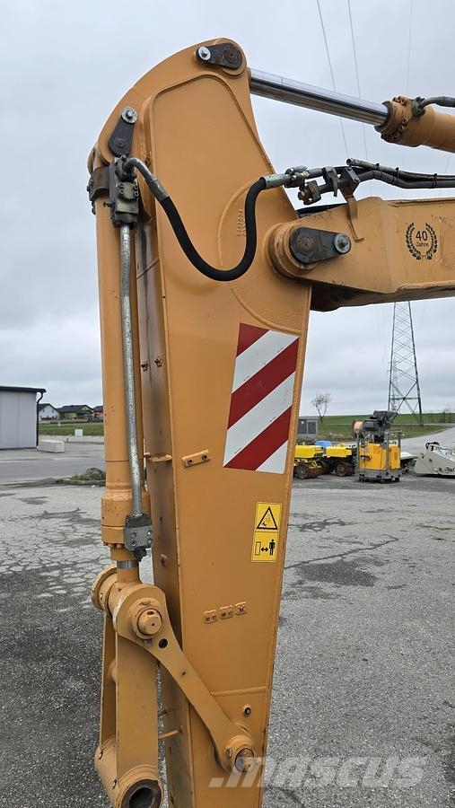 CASE WX210 Mobilbagger Speciale Graafmachines