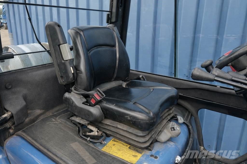 Yale GLP 35 VX | 2015 شاحنات LPG