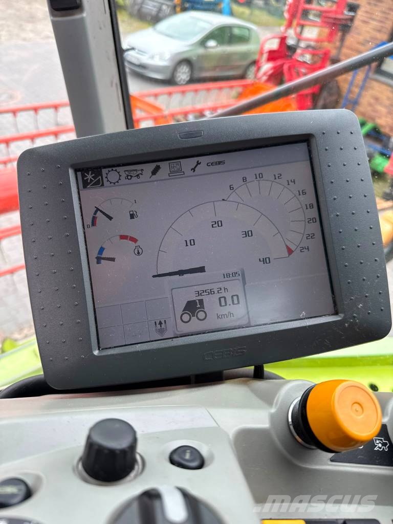 CLAAS Lexion 670 Θεριζοαλωνιστικές μηχανές
