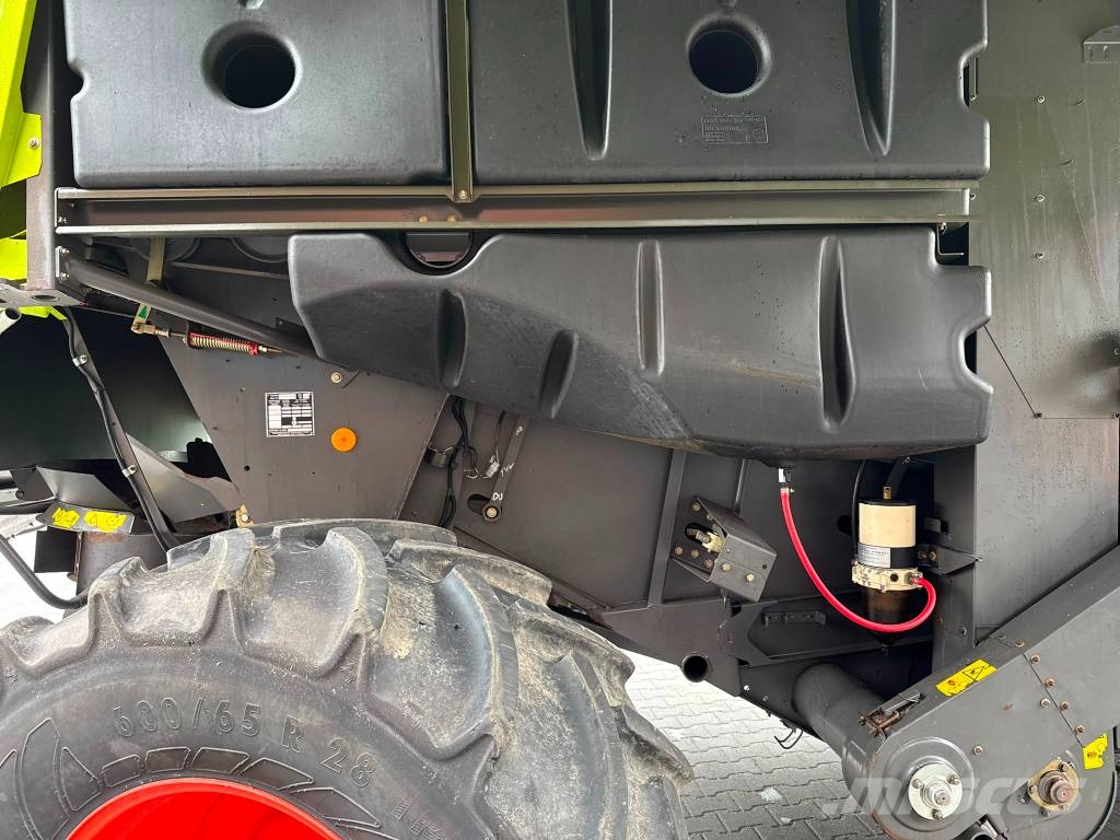 CLAAS Lexion 670 Θεριζοαλωνιστικές μηχανές