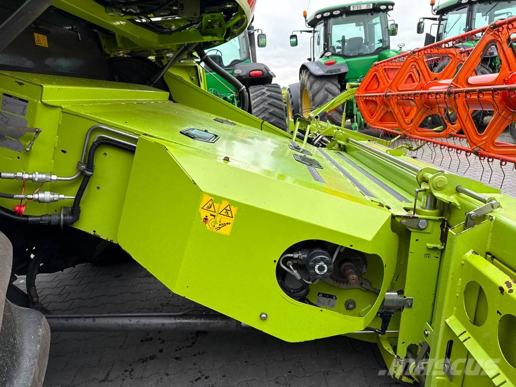CLAAS Lexion 670 Θεριζοαλωνιστικές μηχανές