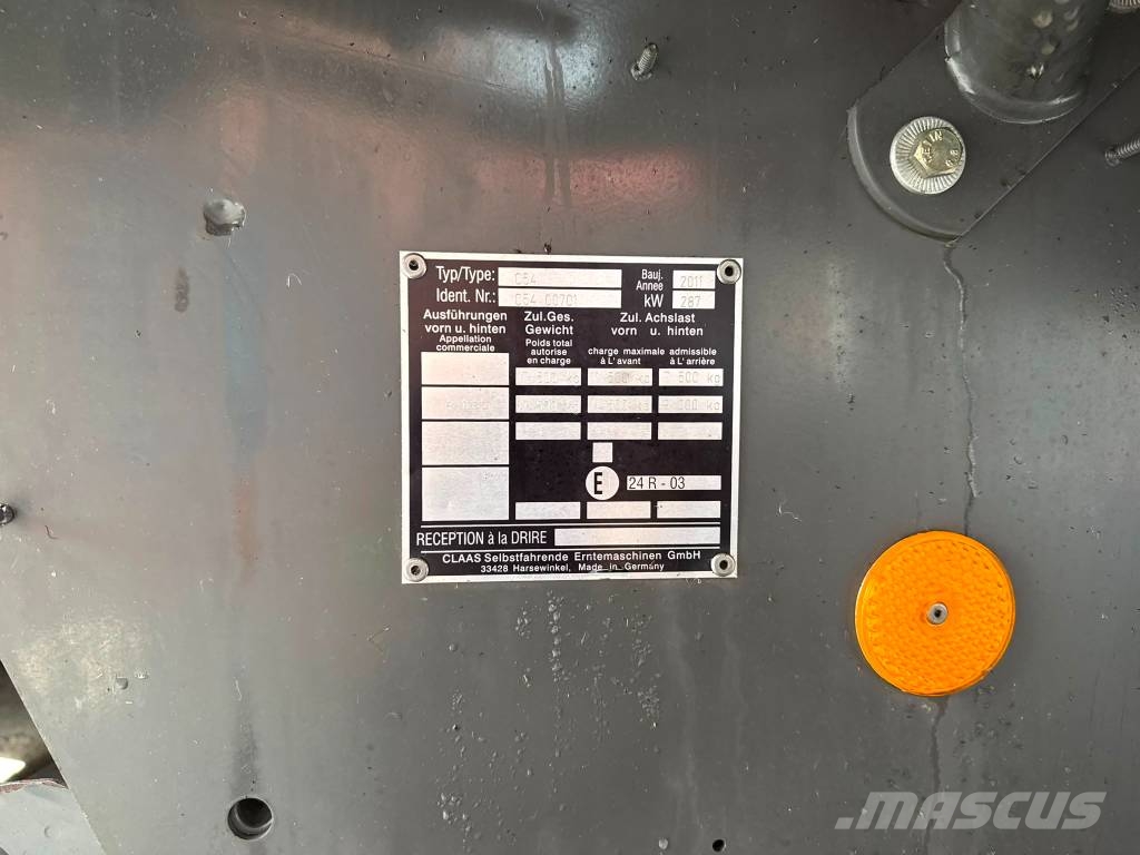 CLAAS Lexion 670 Θεριζοαλωνιστικές μηχανές