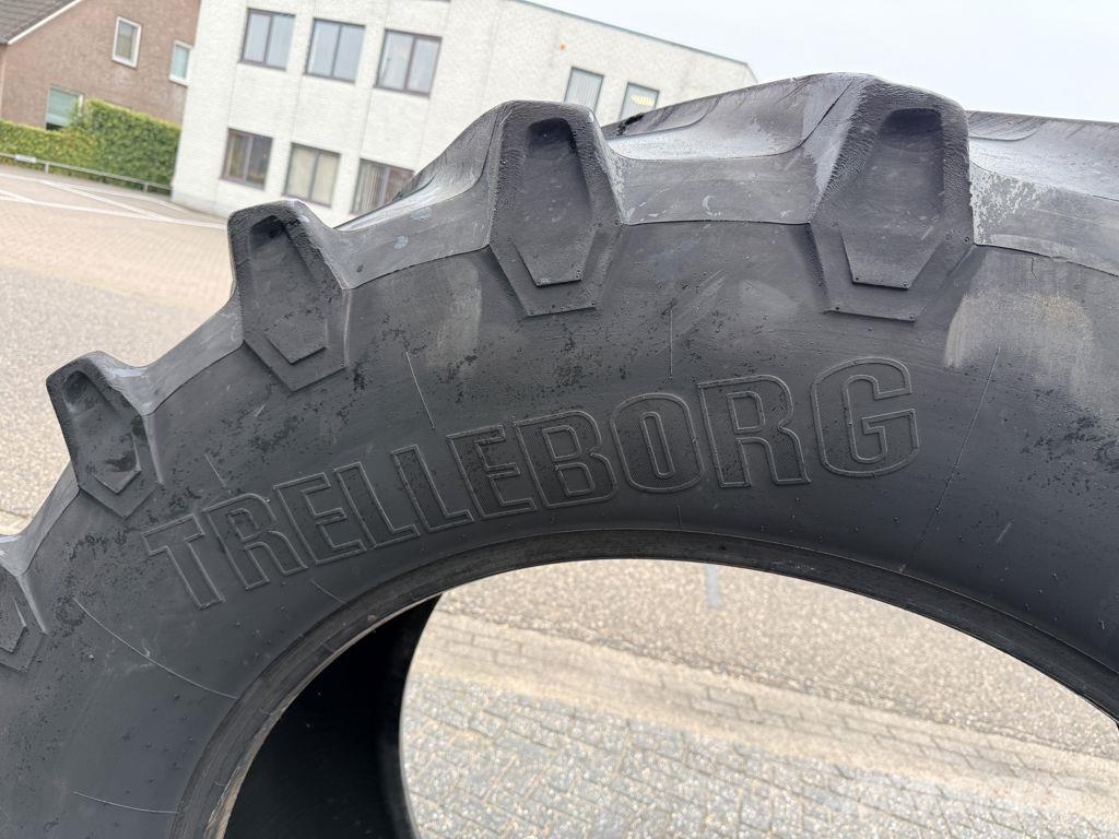 Trelleborg 650/65R42 TM800 Rehvid, rattad ja veljed