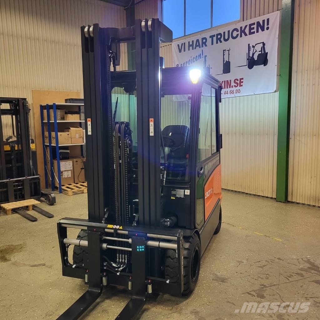 Doosan B30X-7 PLUS 3000kg 5560mm HYR/KÖP Elektro Stapler