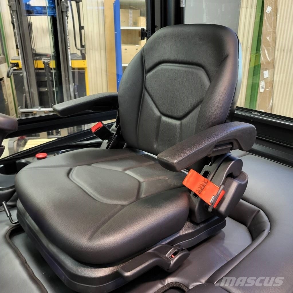 Doosan B30X-7 PLUS 3000kg 5560mm HYR/KÖP Elektro Stapler
