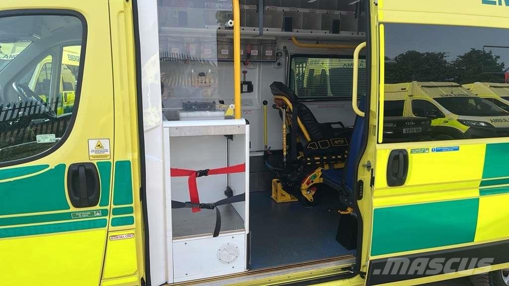 Fiat Ducato A&E Fiat Ducato A&E Box Body with Stryker P Ambulanze