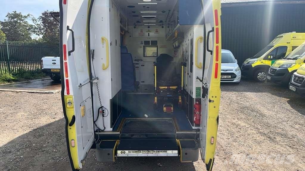 Fiat Ducato A&E Fiat Ducato A&E Box Body with Stryker P Ambulanze