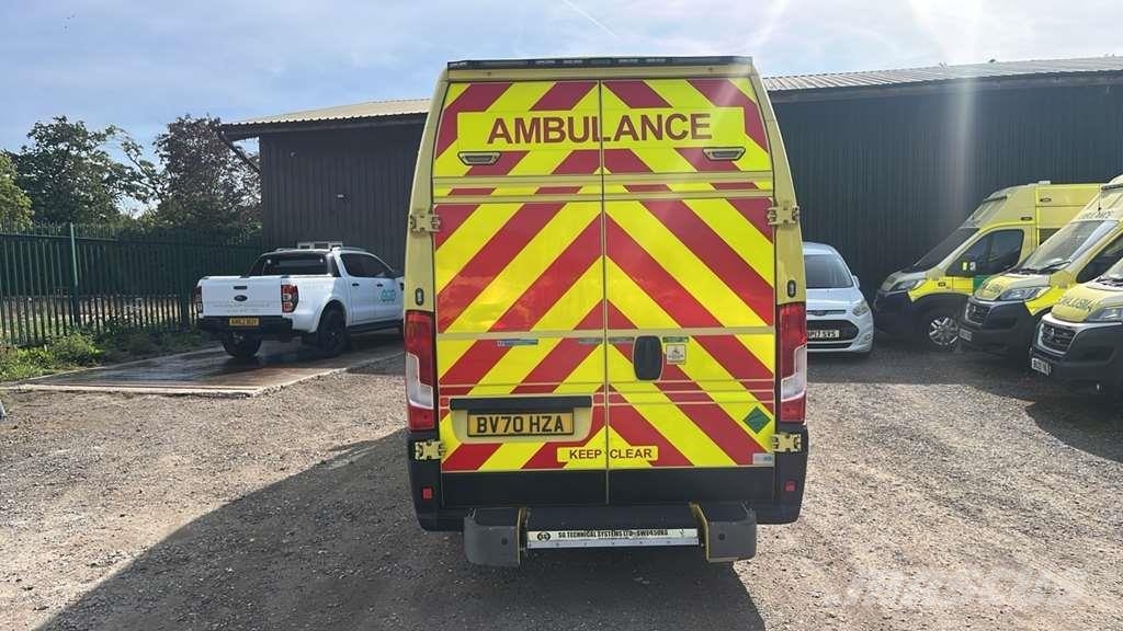 Fiat Ducato A&E Fiat Ducato A&E Box Body with Stryker P Ambulanze