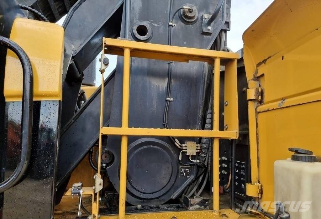 CAT M 313 D Wielgraafmachines