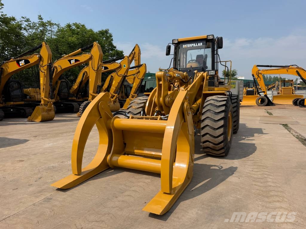 CAT 966F Kolesni nakladalci