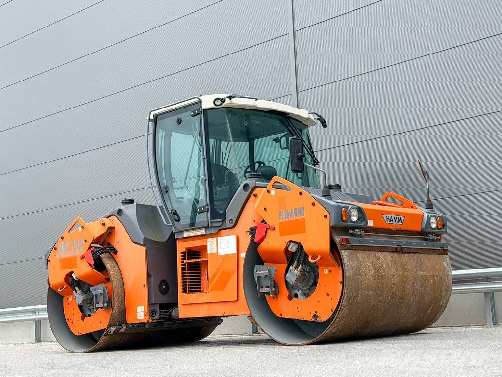 Hamm HD+ 140 VV-HV Dvojni valjarji