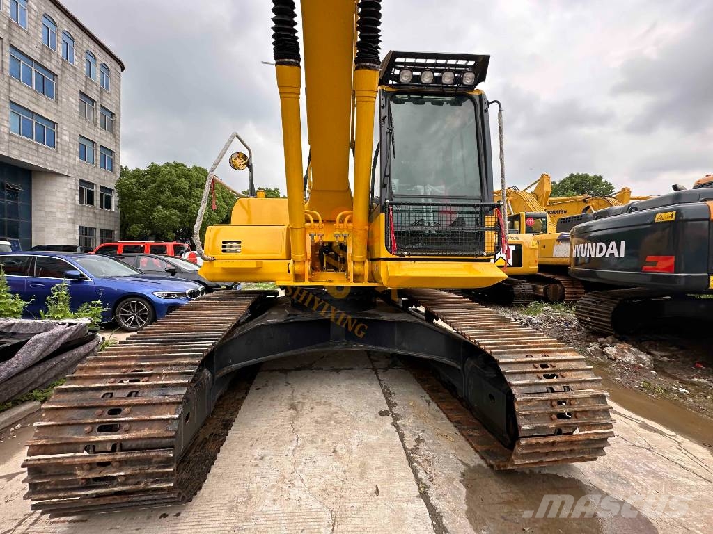 Komatsu PC 220 Bagri goseničarji