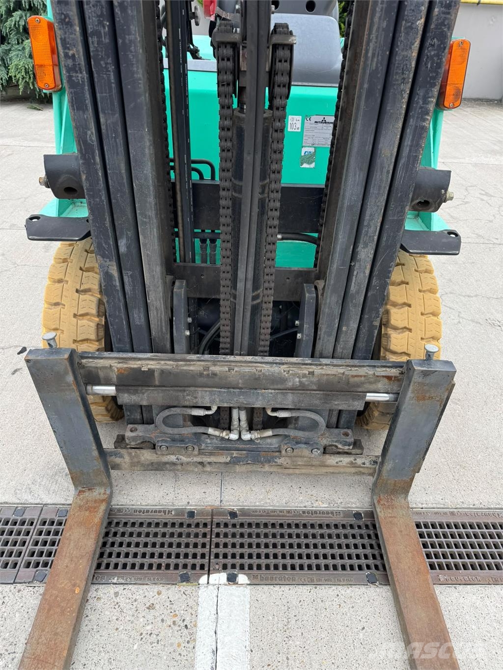 Mitsubishi FG25N Chariots GPL