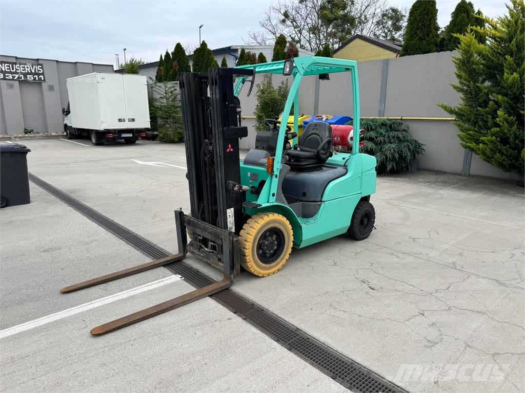 Mitsubishi FG25N Chariots GPL