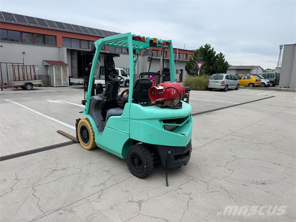 Mitsubishi FG25N Chariots GPL