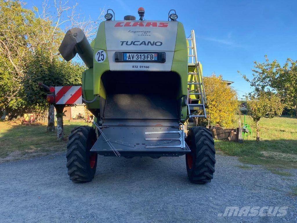 CLAAS TUCANO 320 Moissonneuse batteuse