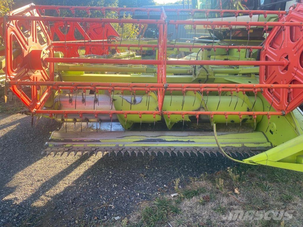 CLAAS TUCANO 320 حصادات