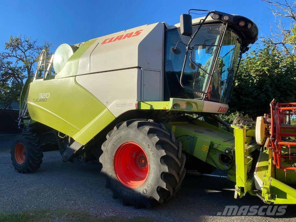 CLAAS TUCANO 320 Leikkuupuimurit