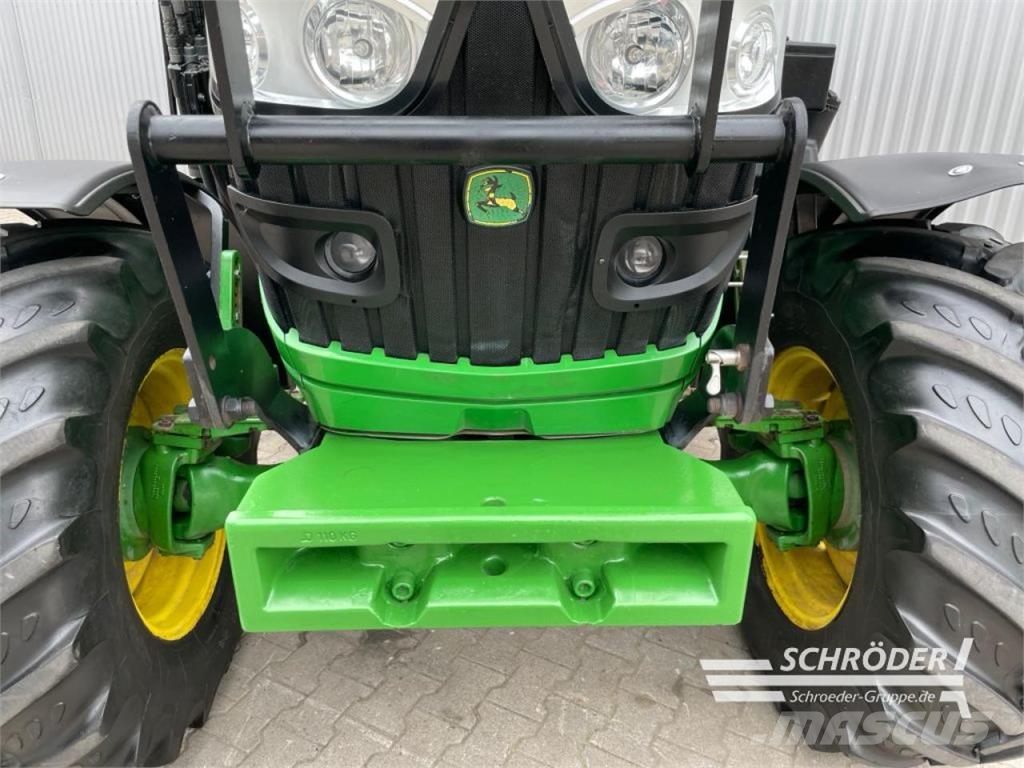 John Deere 6115 M Trattori