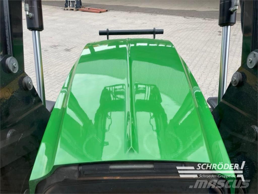 John Deere 6115 M Trattori