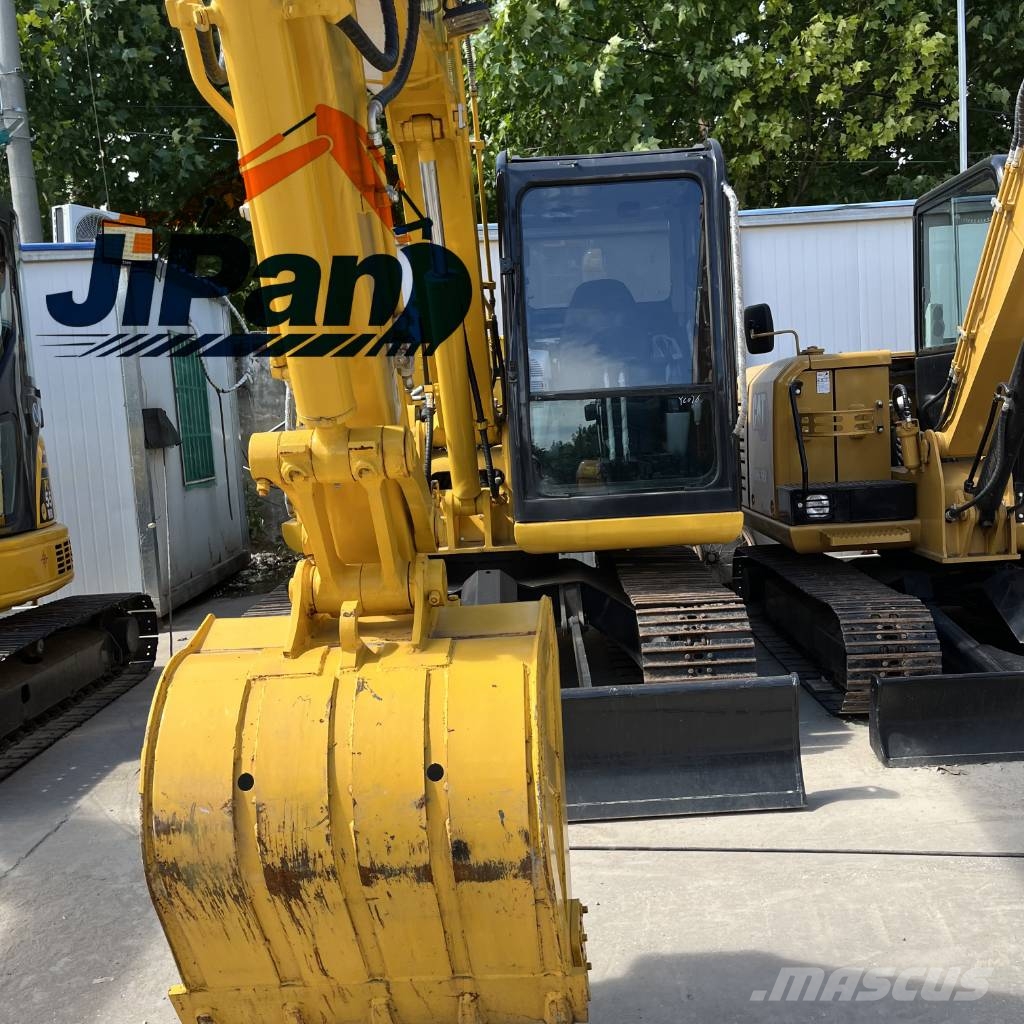 Komatsu PC 60 ミニ油圧ショベル 7t以下(ミニユンボ・ミニディガー)