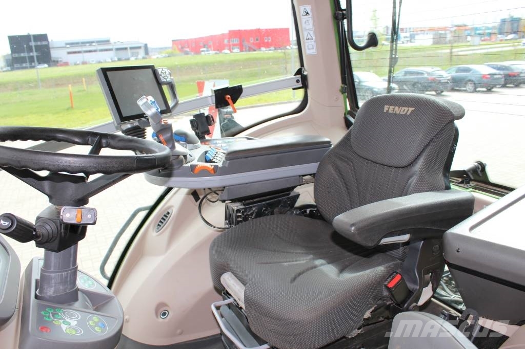 Fendt 828 S4 Трактори