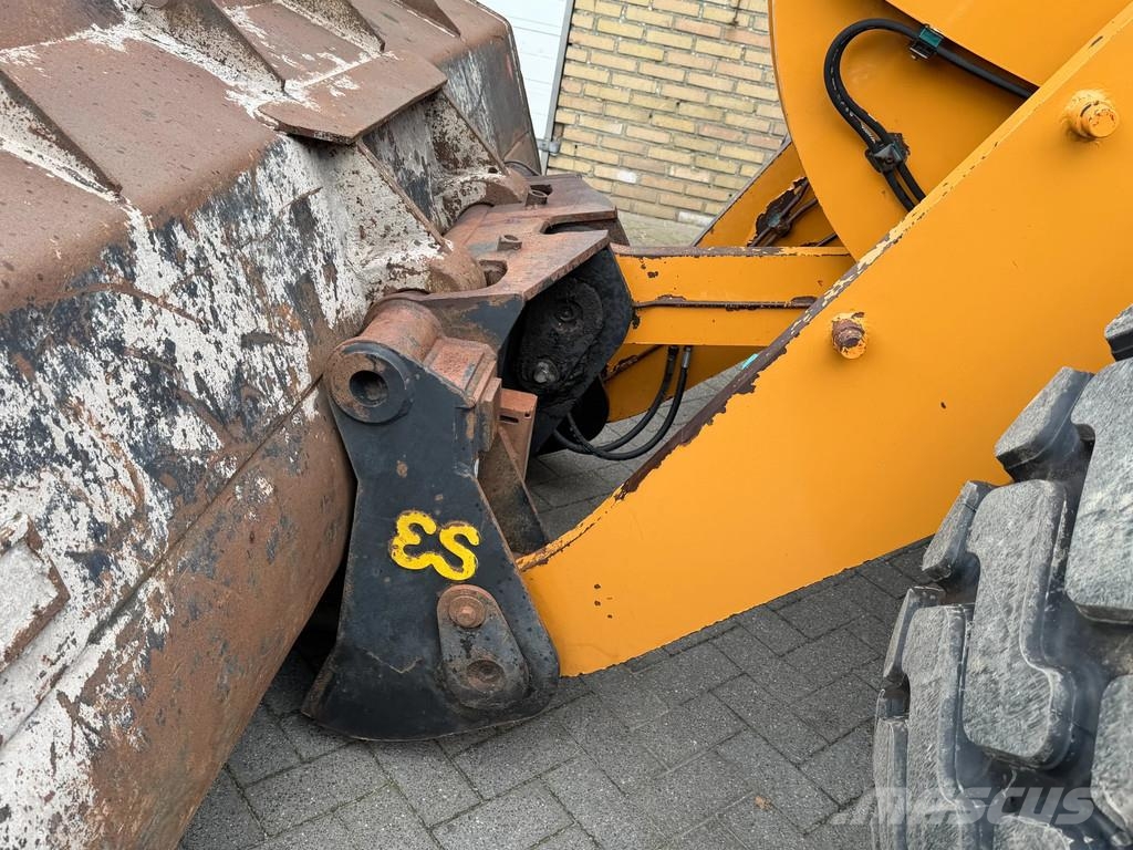 CASE 721F 721F Cargadoras sobre ruedas