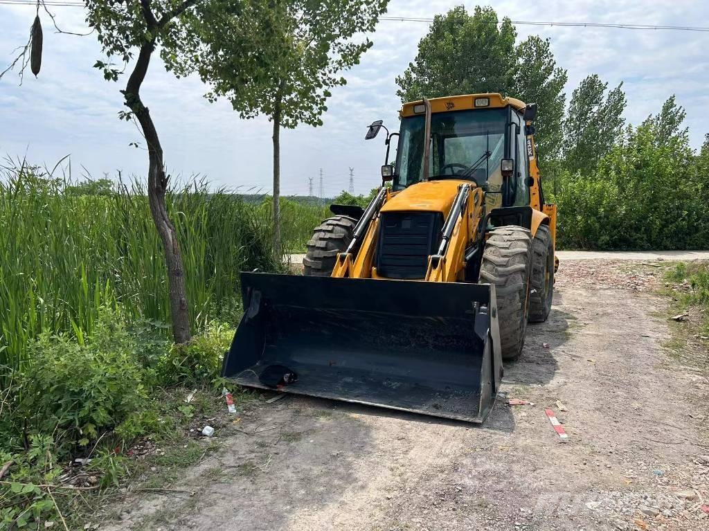 JCB 4 CX Rovokopači
