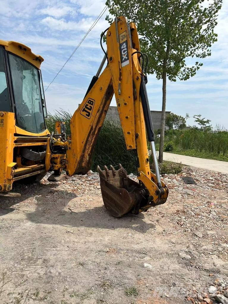 JCB 4 CX Rovokopači