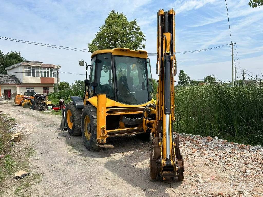 JCB 4 CX Rovokopači