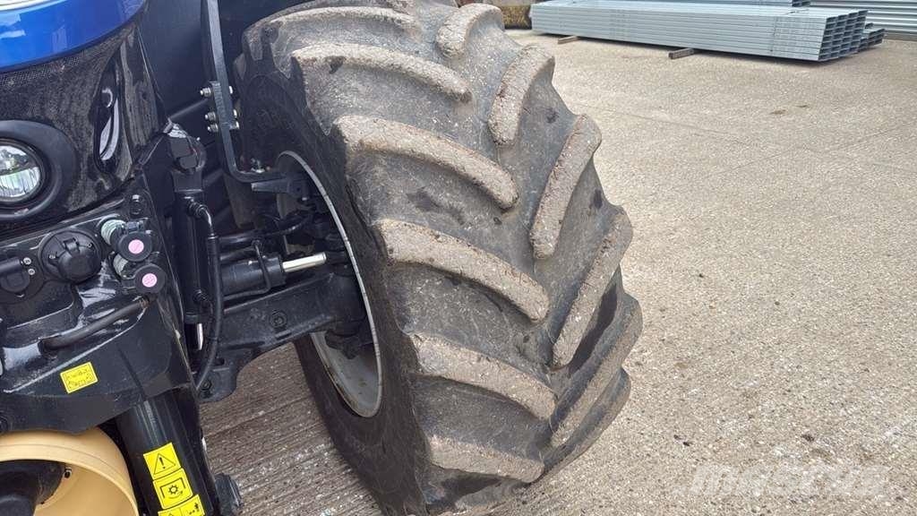 New Holland T7.315 Next Gen Blue Power Tractor Tratores