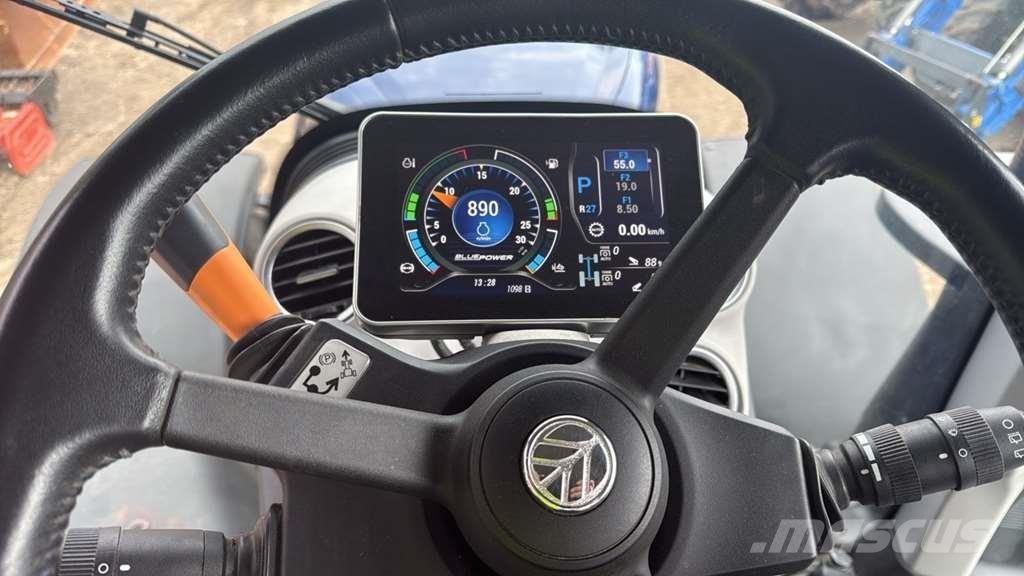 New Holland T7.315 Next Gen Blue Power Tractor Tratores