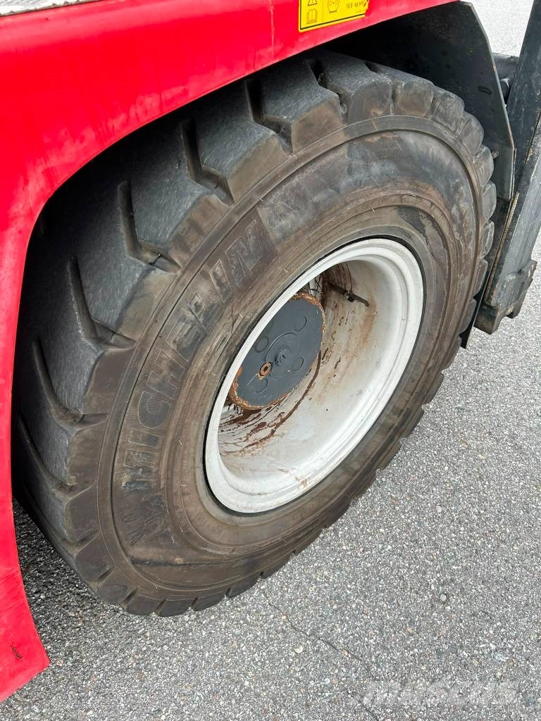 Kalmar DCG160-12 شاحنات الديزل