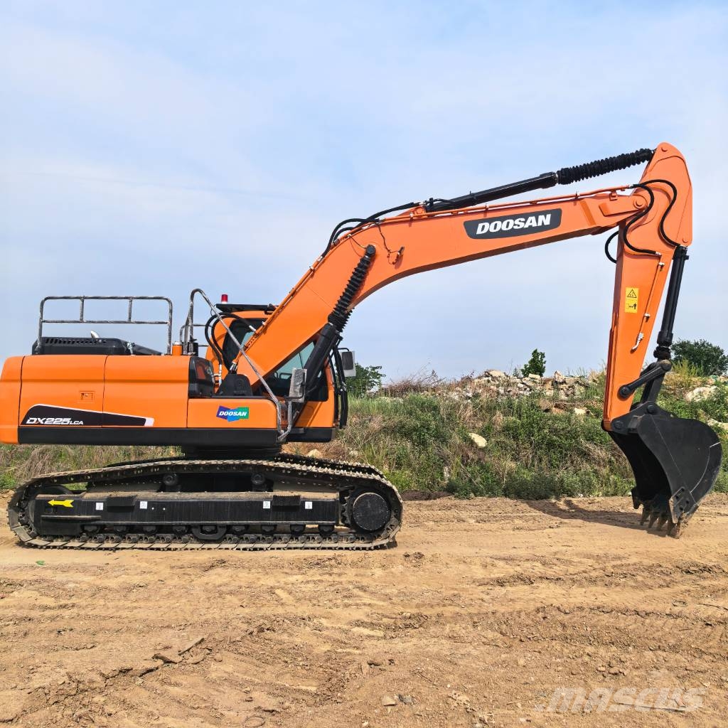 Doosan DX 225 Beltegraver