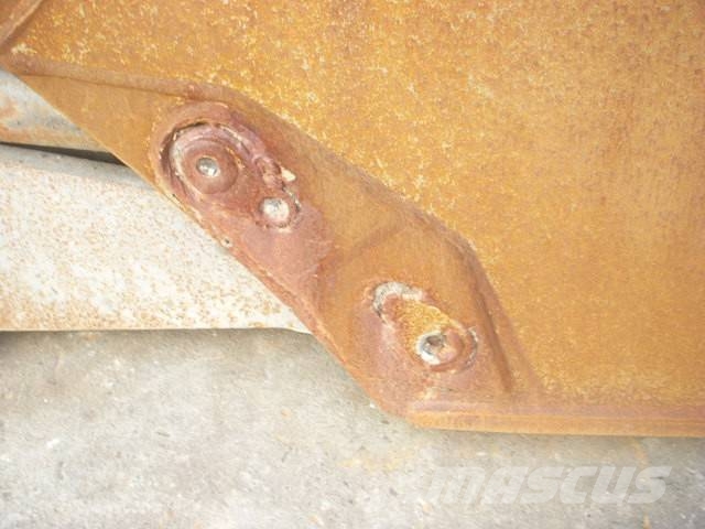 SMP (0201) 5.5 cbm Hochkippschaufel / bucket دلاء