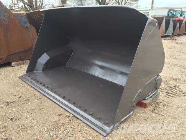 SMP (0201) 5.5 cbm Hochkippschaufel / bucket دلاء