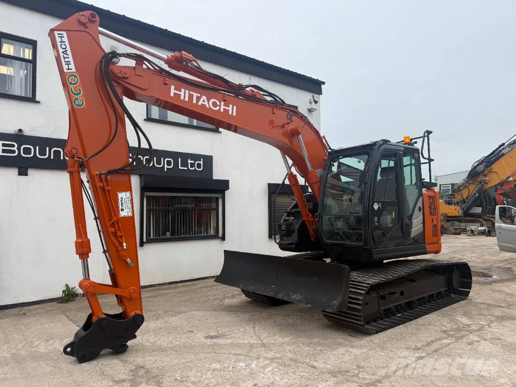 Hitachi ZX 135 US B-6 Raupenbagger