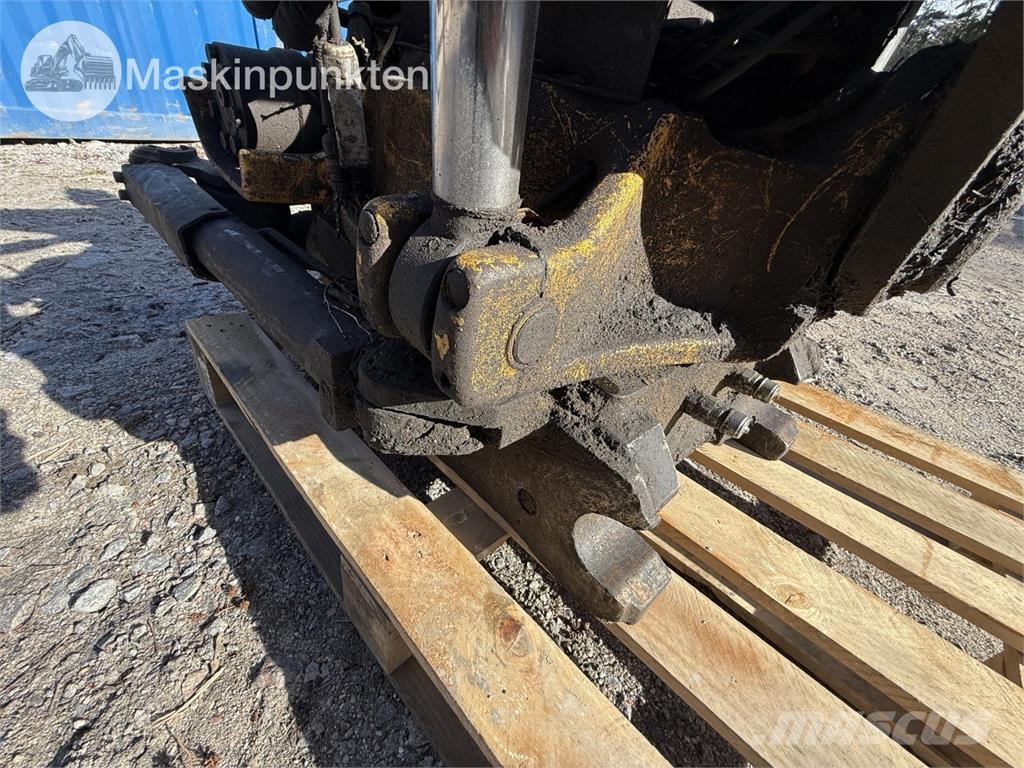 Engcon EC 226 Rotators