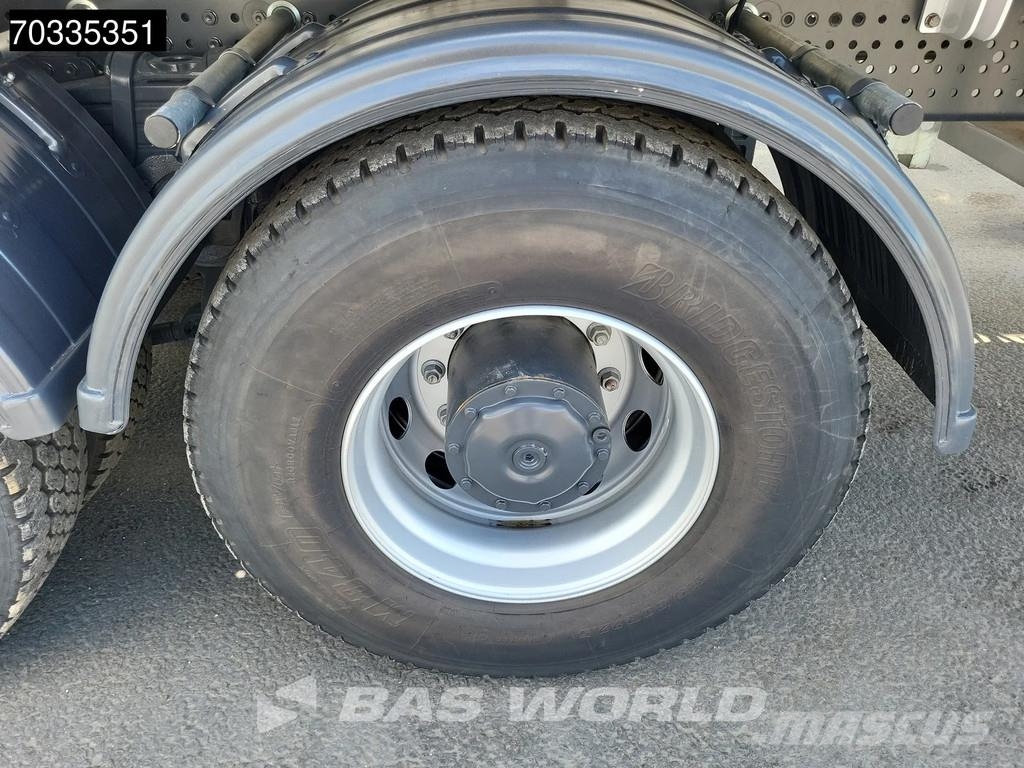 Mercedes-Benz Arocs 4542 8X4 47 mtrs SWAN TSP 47-5 160RZ concret Pompa pentru beton
