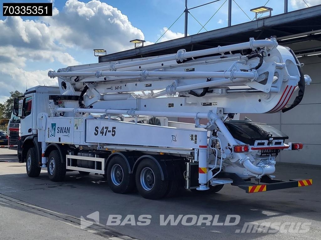 Mercedes-Benz Arocs 4542 8X4 47 mtrs SWAN TSP 47-5 160RZ concret Pompa pentru beton