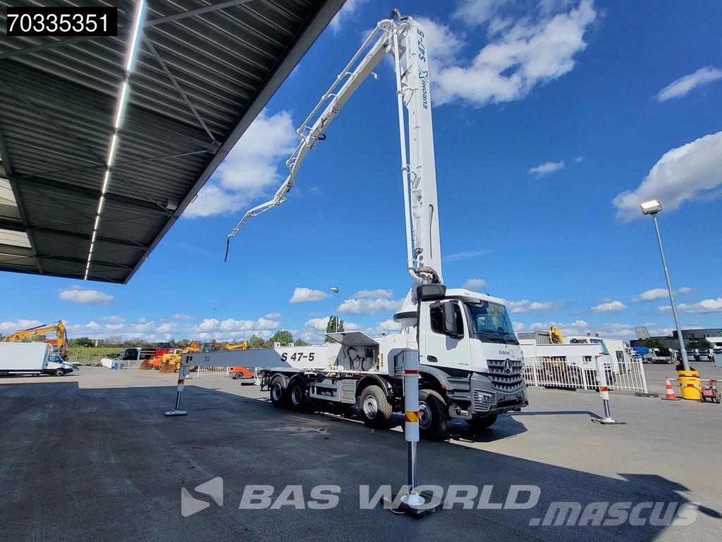 Mercedes-Benz Arocs 4542 8X4 47 mtrs SWAN TSP 47-5 160RZ concret Pompa pentru beton
