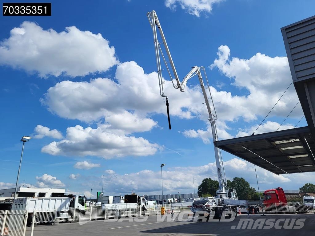 Mercedes-Benz Arocs 4542 8X4 47 mtrs SWAN TSP 47-5 160RZ concret Pompa pentru beton