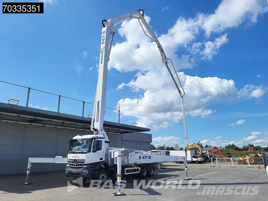 Mercedes-Benz Arocs 4542 8X4 47 mtrs SWAN TSP 47-5 160RZ concret Pompa pentru beton