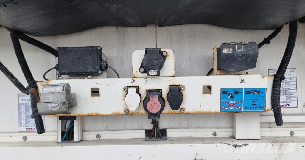 Schmitz Cargobull Trailer Reefer Multi Temp & Meat Rails Straight Koel-vries opleggers