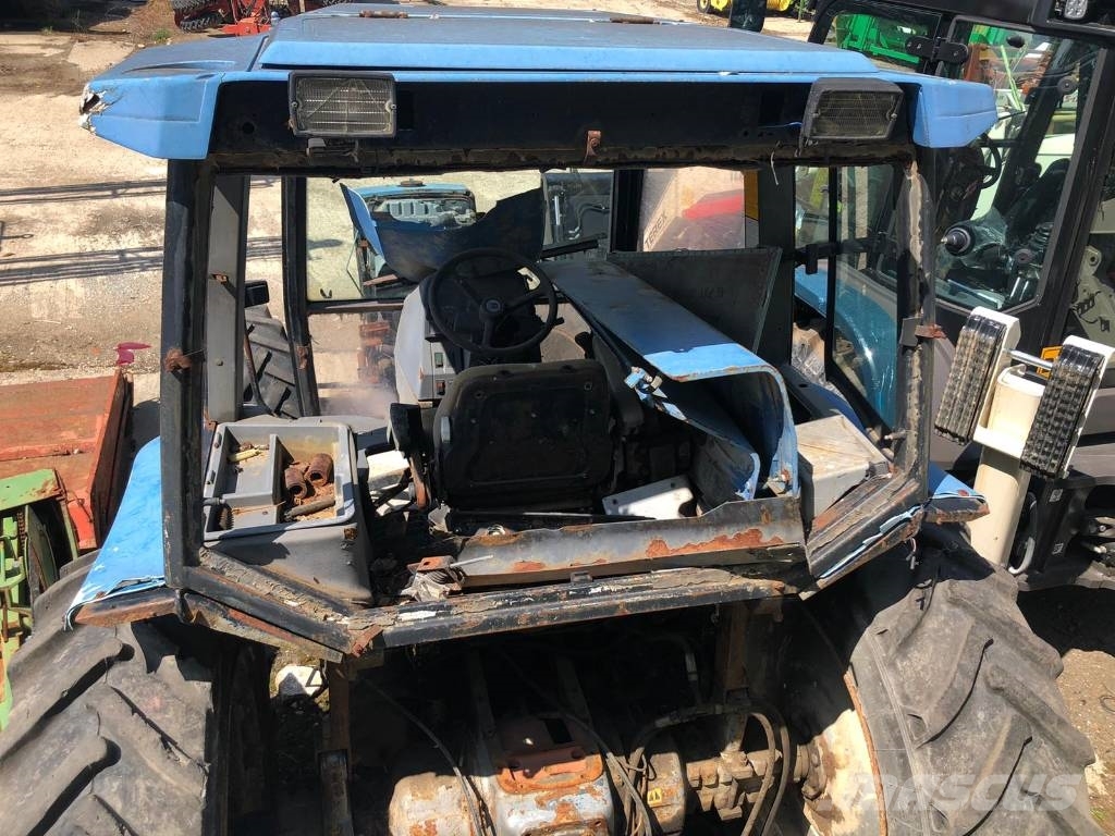 Ford / New Holland For parts 7840 Traktoriai
