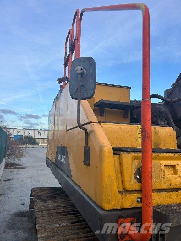 Volvo EC 300 EL Gravemaskiner på larvebånd