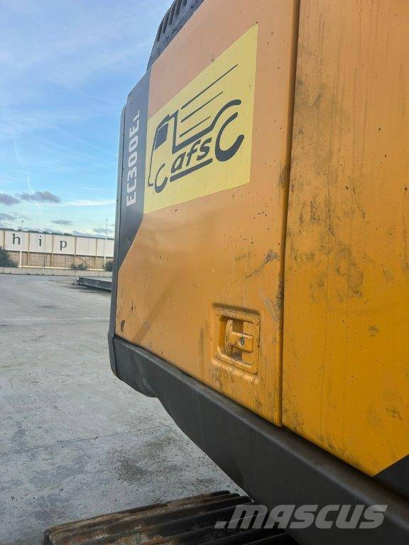 Volvo EC 300 EL Gravemaskiner på larvebånd