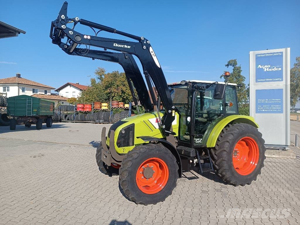 CLAAS Axos 330 CX Traktori