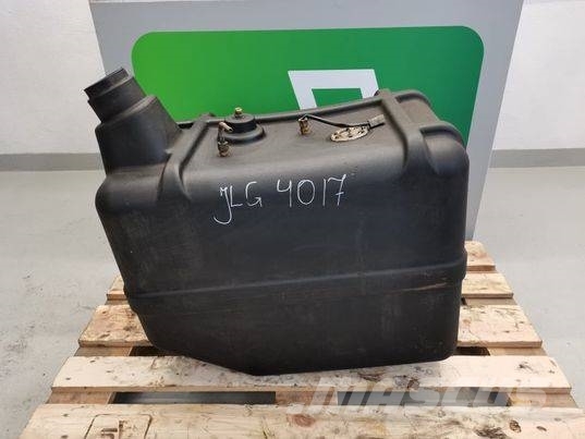 JLG 4017 PS fuel tank Kabine i unutrašnjost