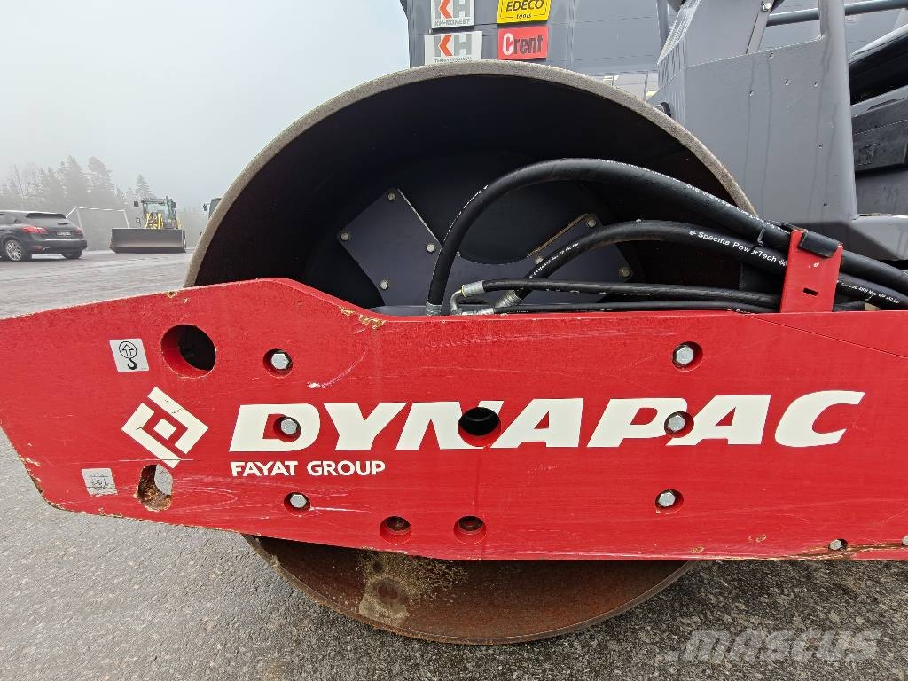 Dynapac CA 1300 D مداحل أحادية الأسطوانة